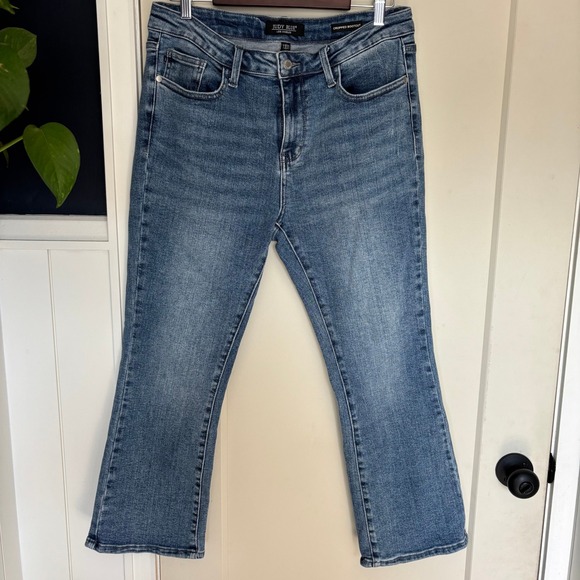 Judy Blue Denim - Judy Blue Cropped Bootcut Jeans Size 13/31 Medium Wash Distressed